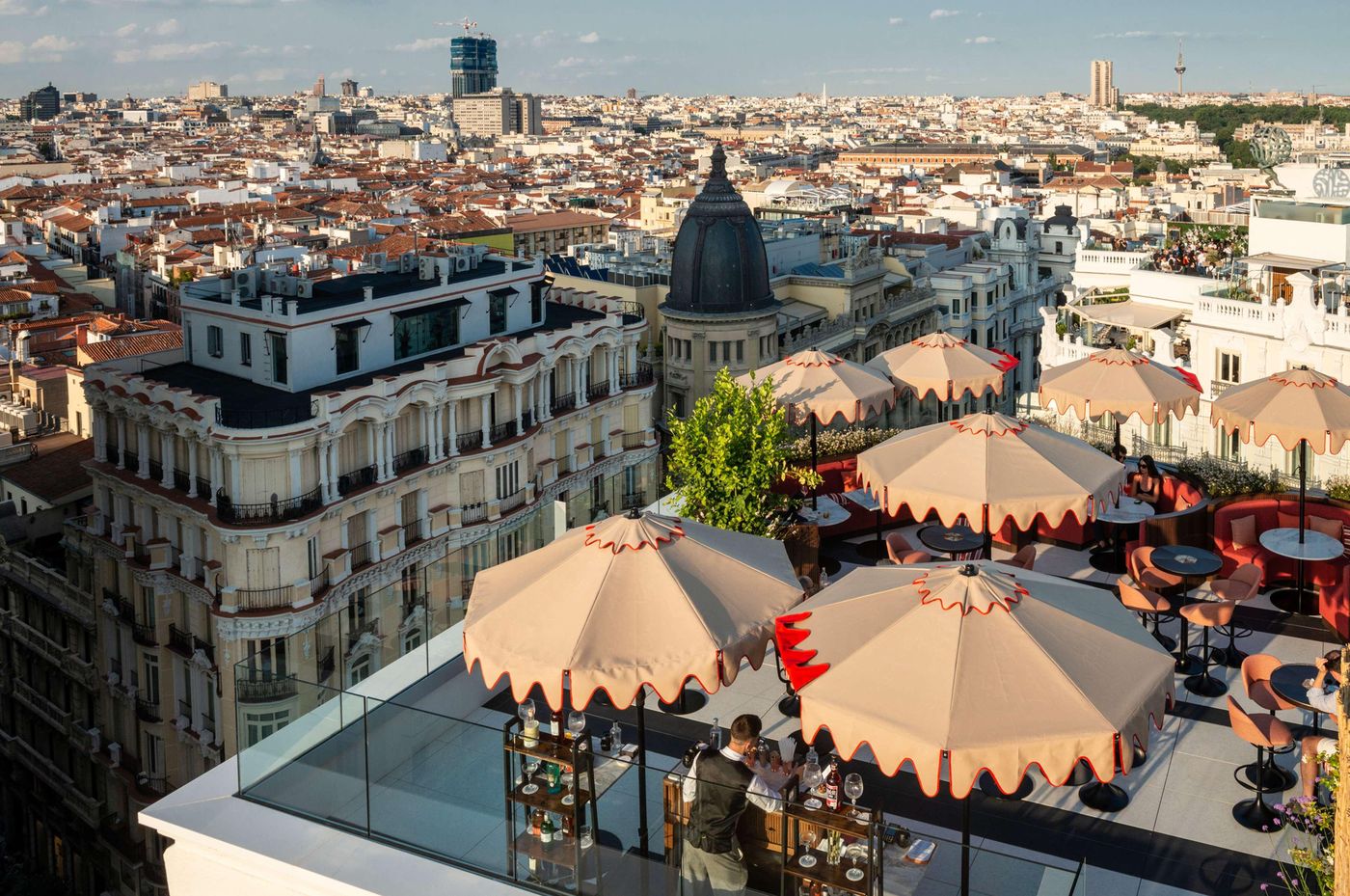 Hotel-Montera-Madrid--Curio-Collection-by-Hilton-Restaurant-1