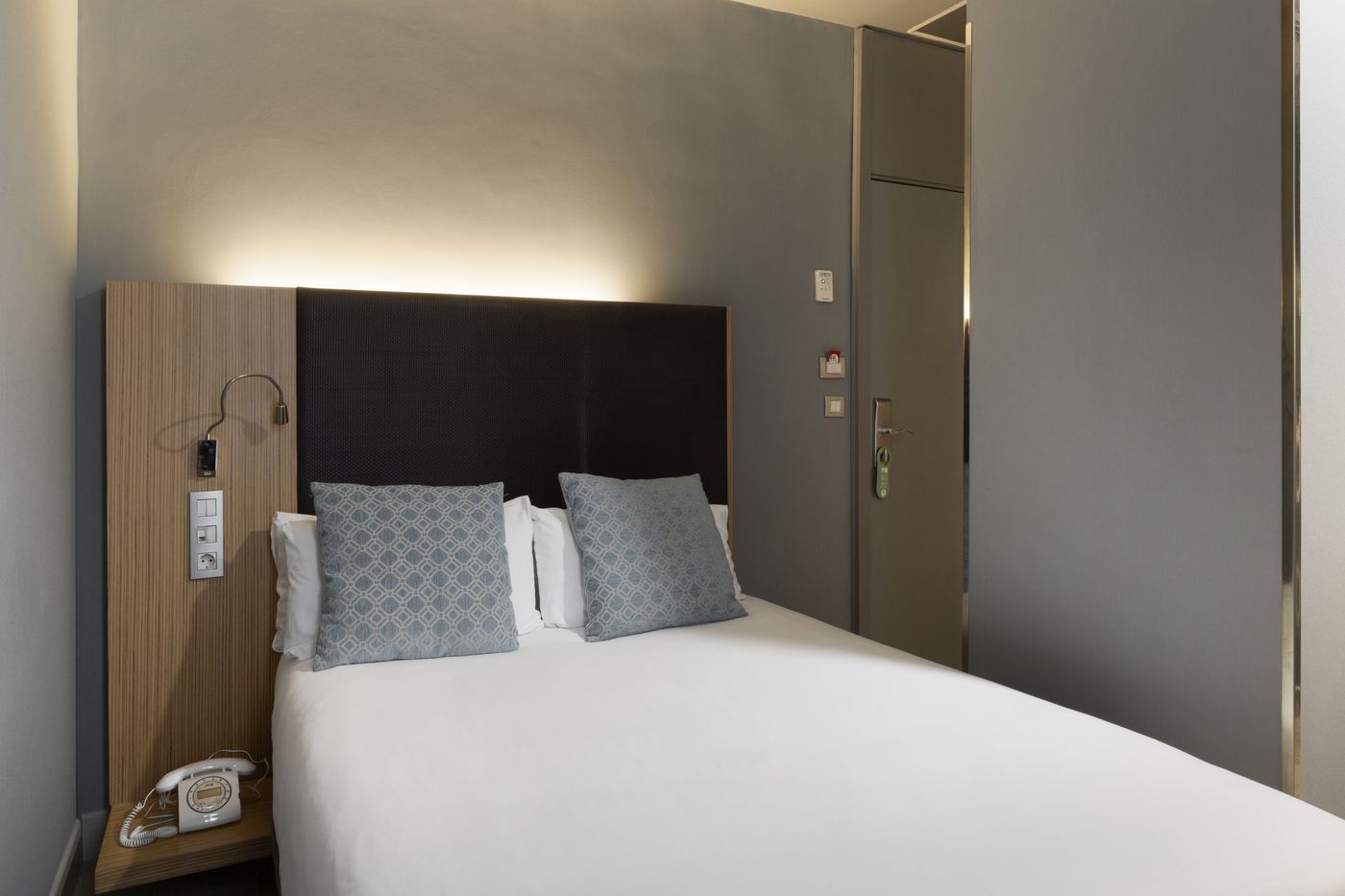 Petit-Palace-Alcala-Room-37