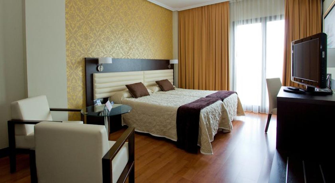 Hotel Monte Puerta Tierra