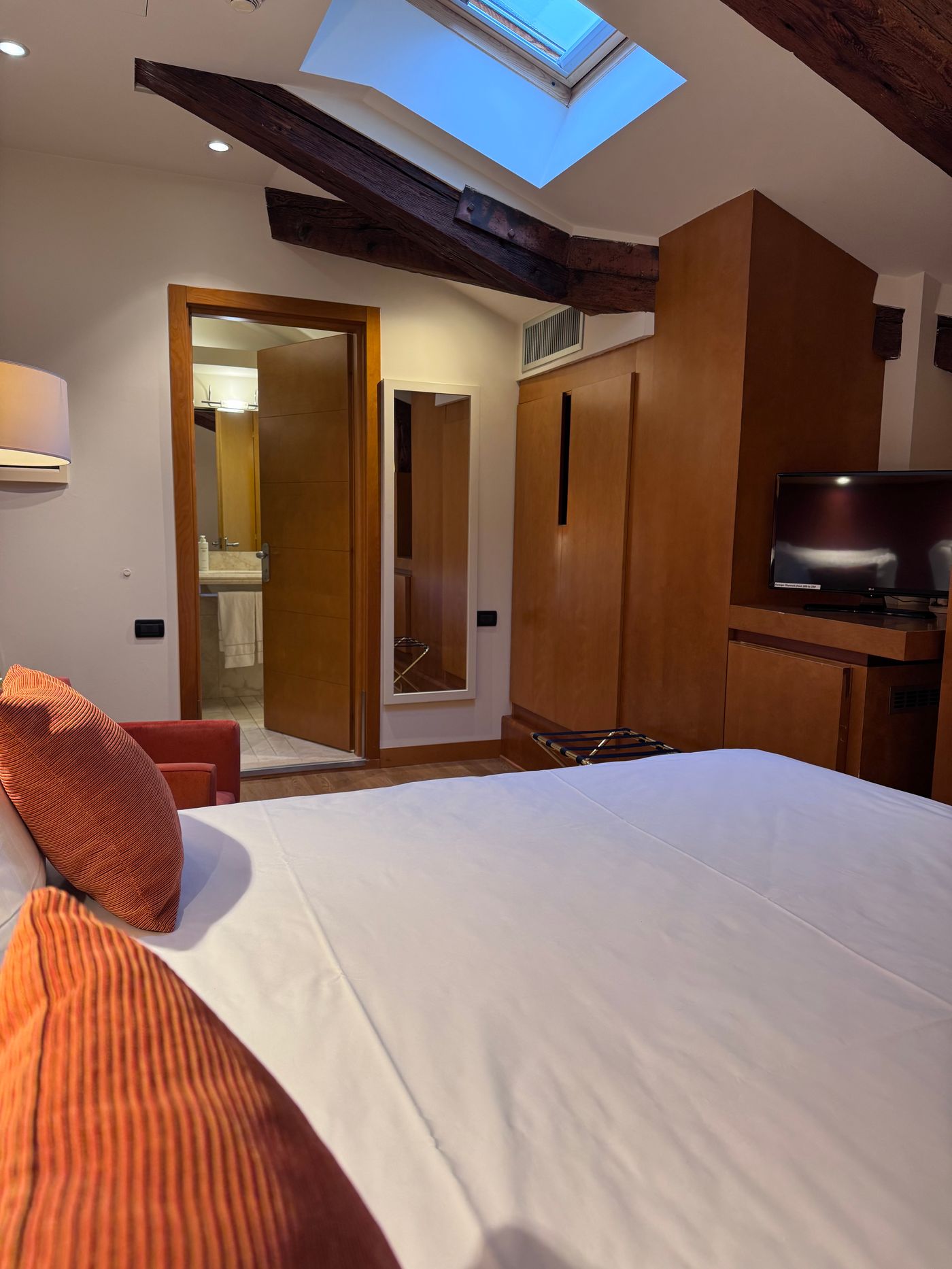 Ruzzini-Palace-Room-63