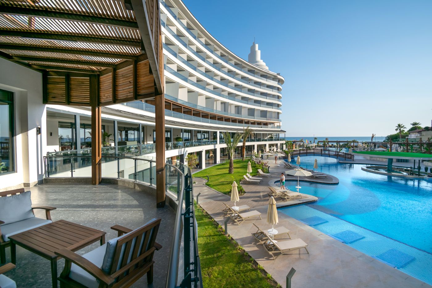 Armas-Bella-Luna-Pool-10