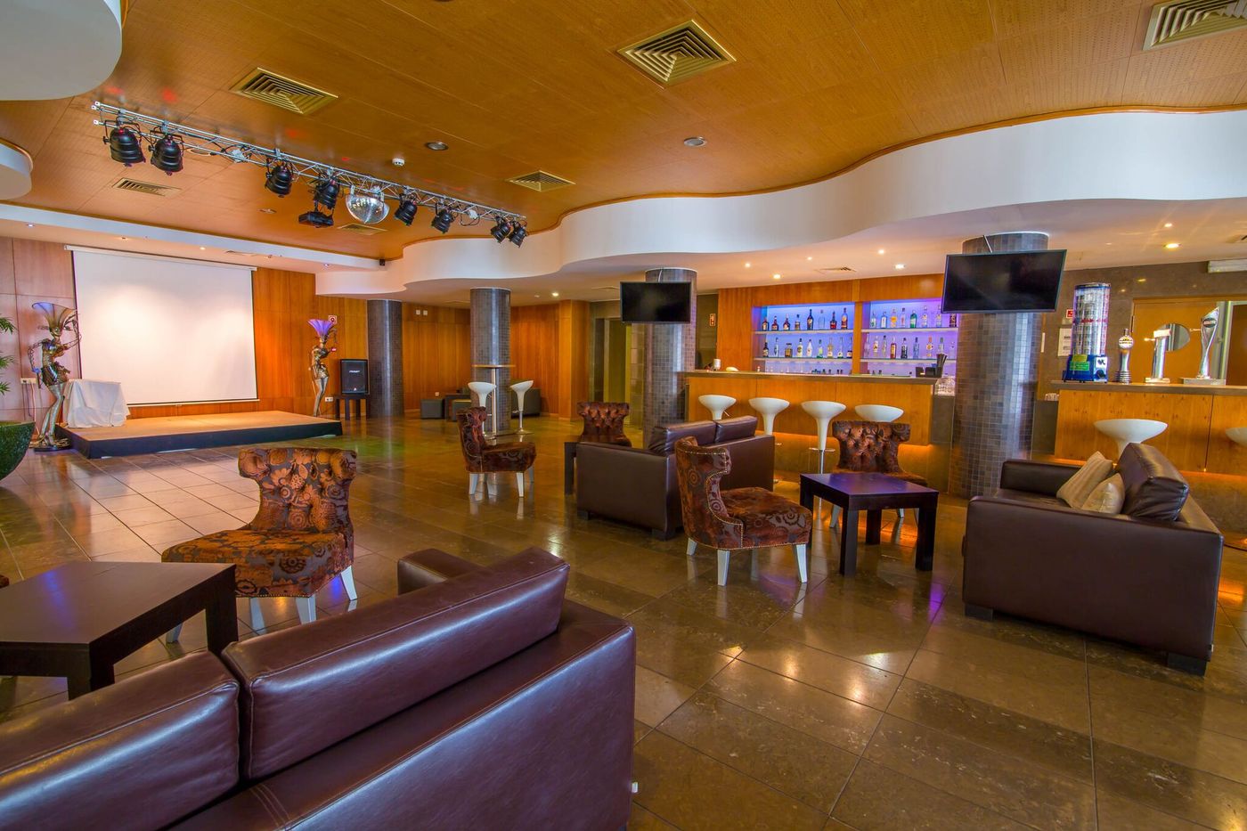 Grand-Muthu-Forte-do-Vale-Bar-70