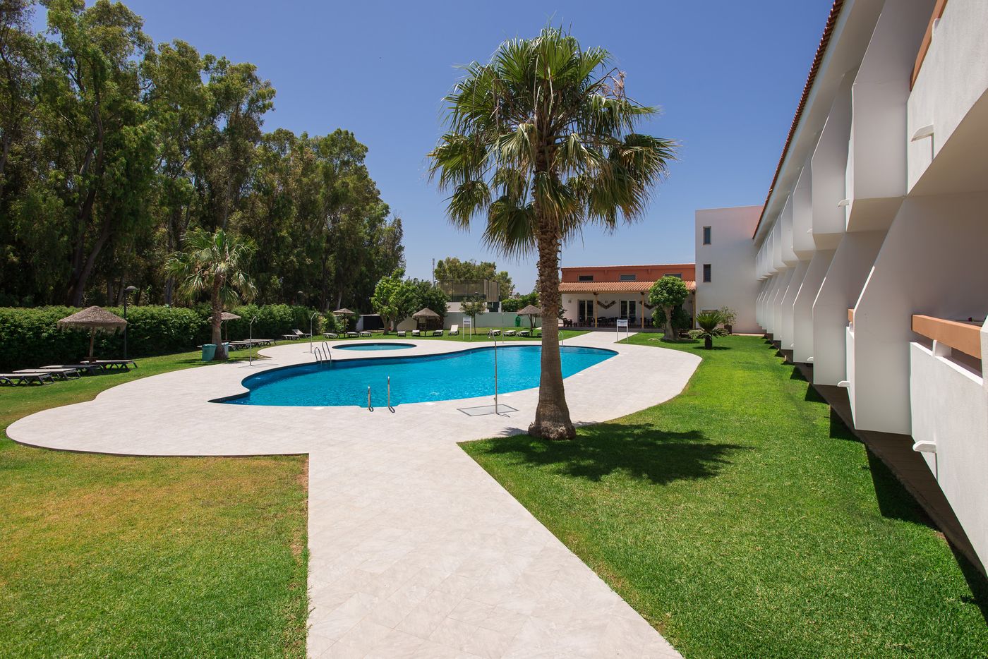 Pradillo-Conil-Pool-1