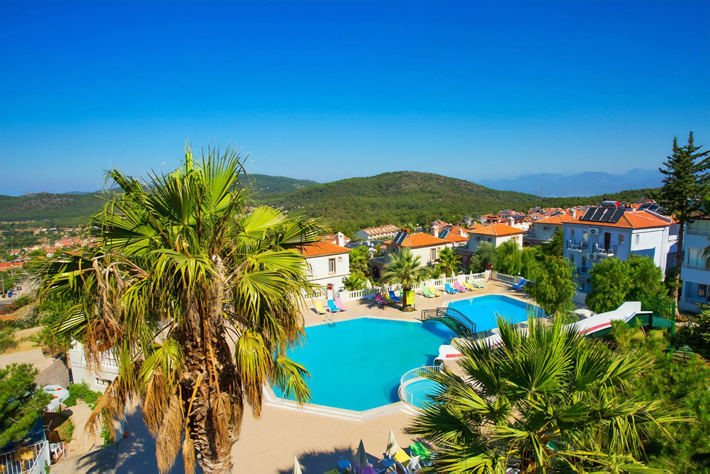 Daisy-Garden-Resort-Hotel-General-view-37