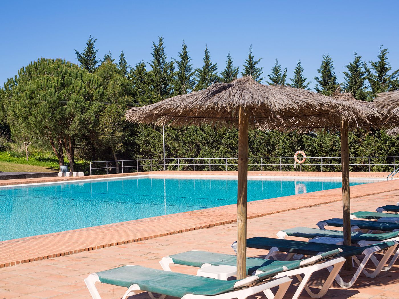 VitaSol-Park-Pool-10