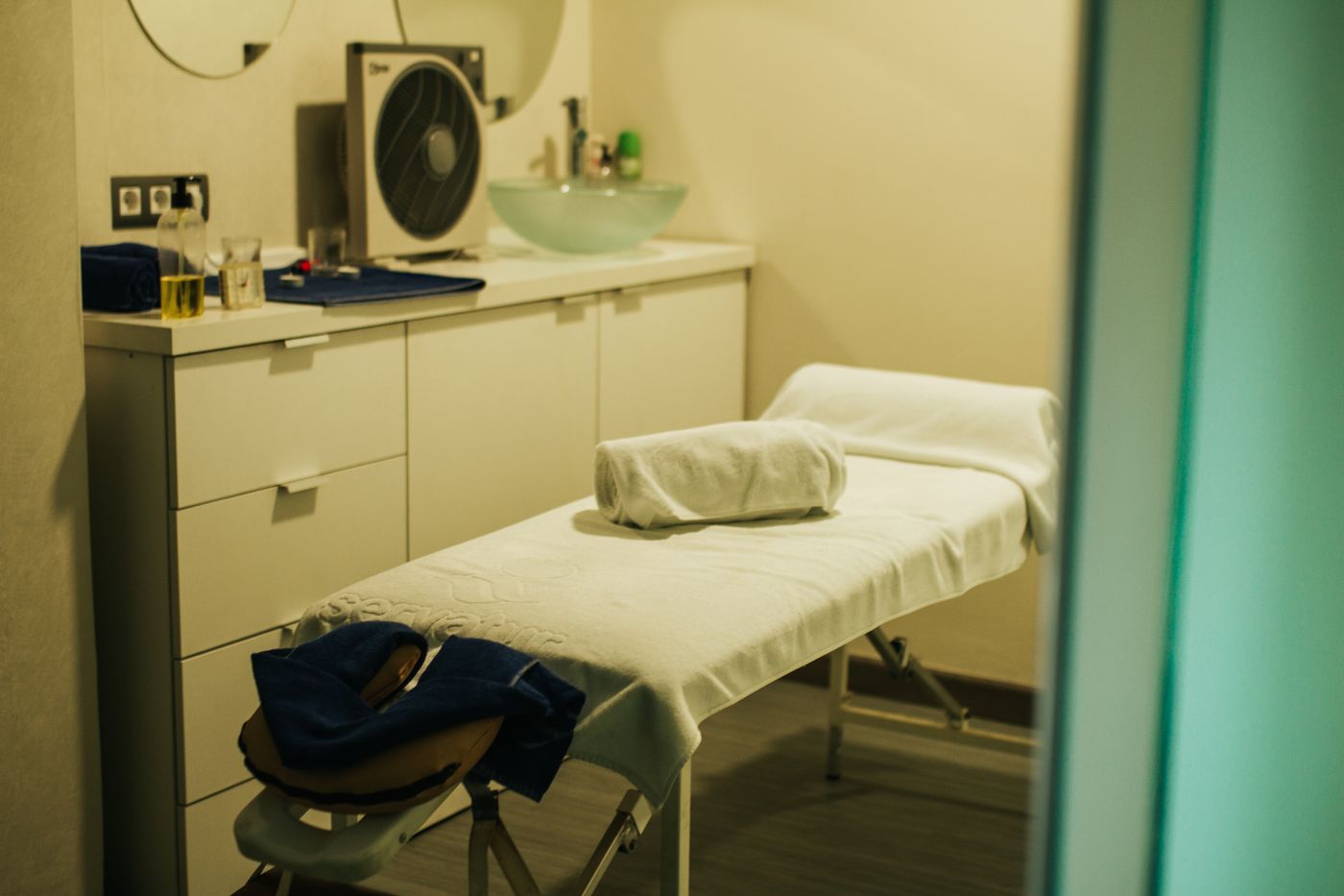 Casablanca-Sports-and-Entertainment-59