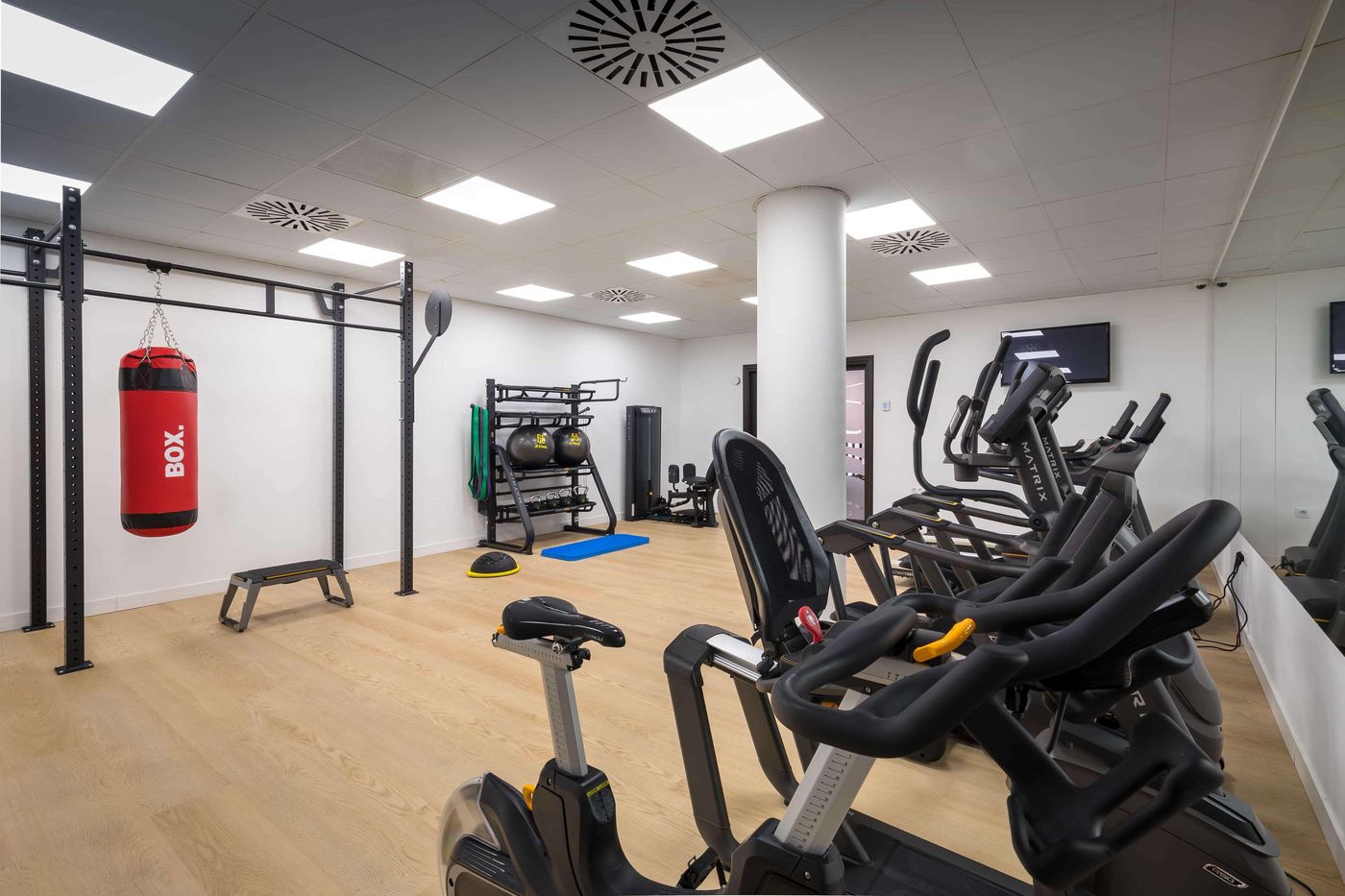 Barcelo-Tenerife-Sports-and-Entertainment-76