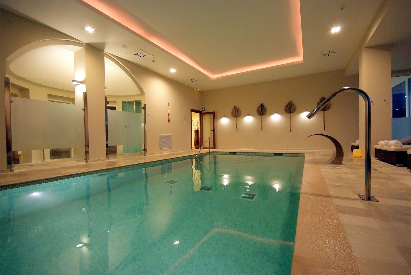 Grupotel-Macarella-Suites---Spa-Sports-and-Entertainment-24