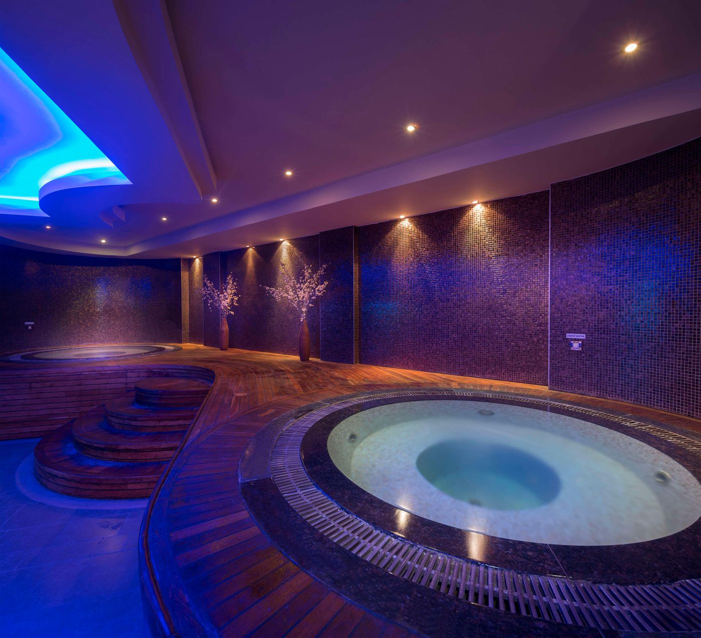 Titanic-Business-Kartal-Sports-and-Entertainment-48