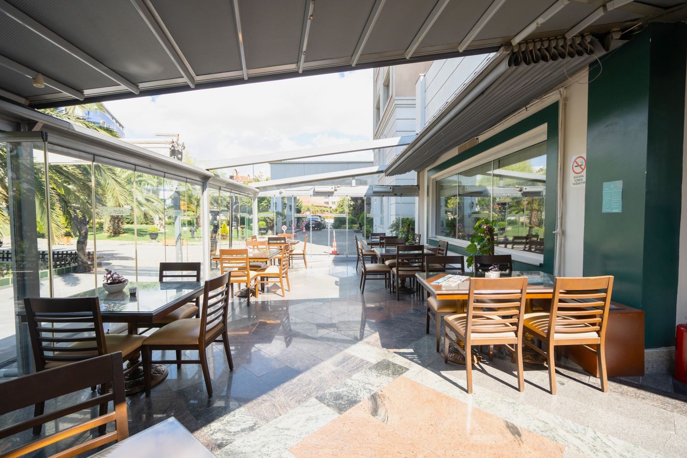 The-Green-Park-Bostanci-Restaurant-29