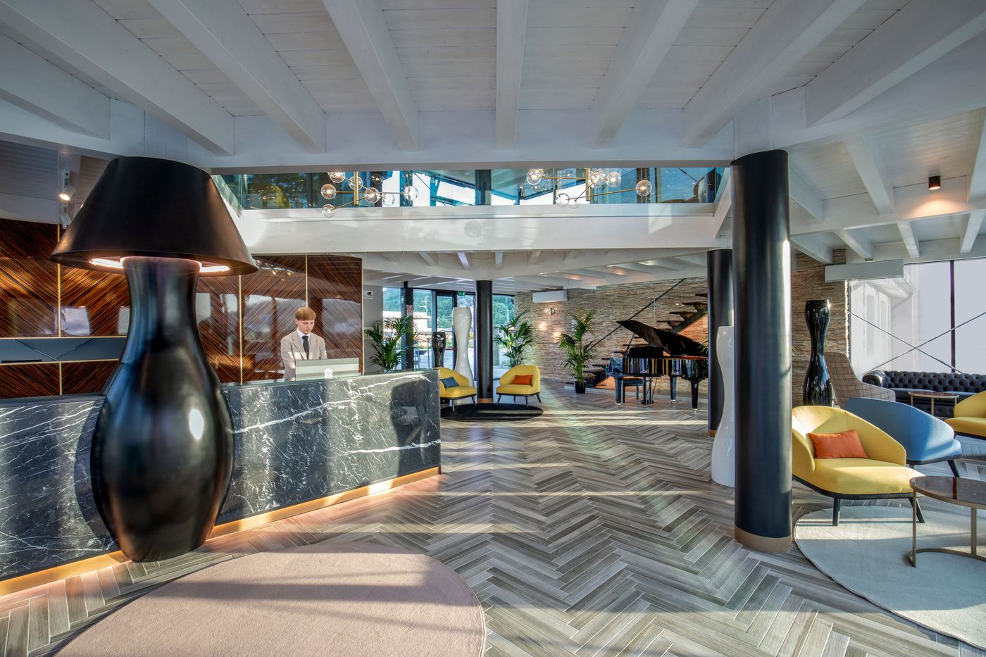 Della-Piana-Lobby-14