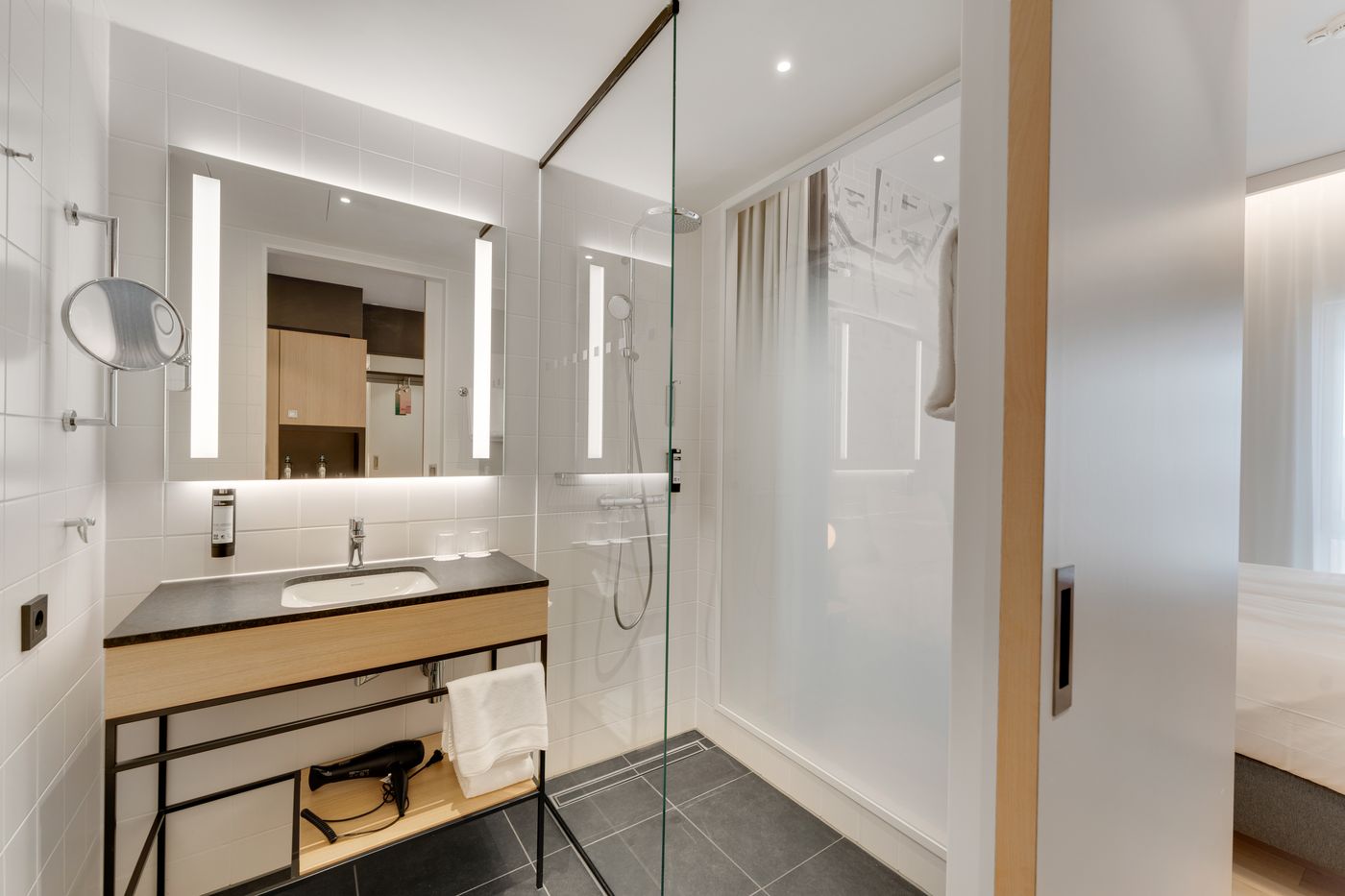 Intercityhotel Leiden-Netherlands-Leiden-Room-7