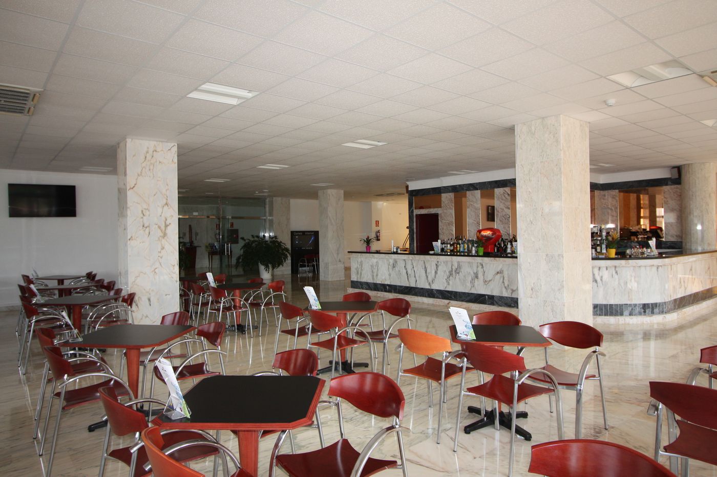 Port Hotel Europa Suites Aparthotel