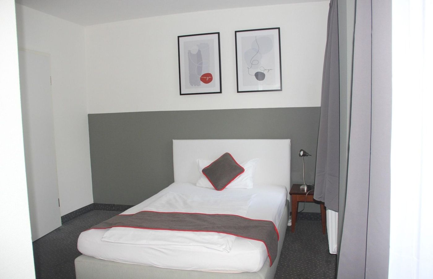 Enger Hof - Germany - DUSSELDORF - Room - 7