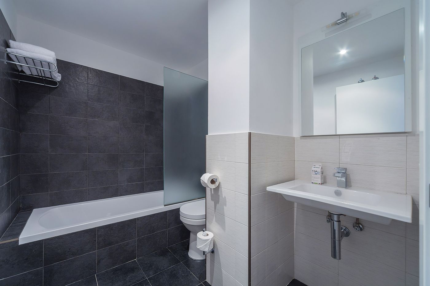 Caprice-Skyline-Aparthotel-Room-48