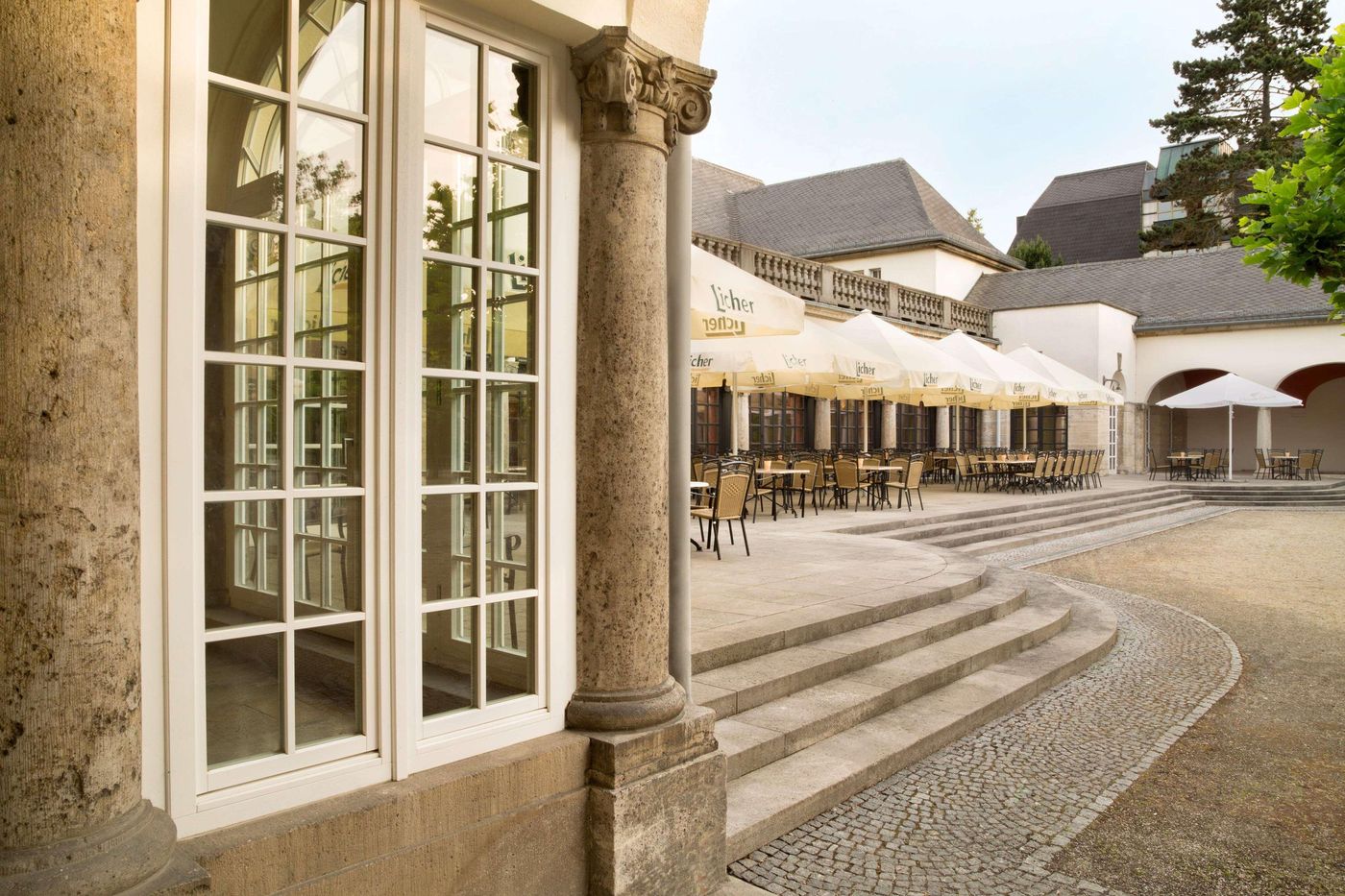 Ramada By Wyndham Nuernberg Parkhotel-Germany-Nurnberg-General view-3