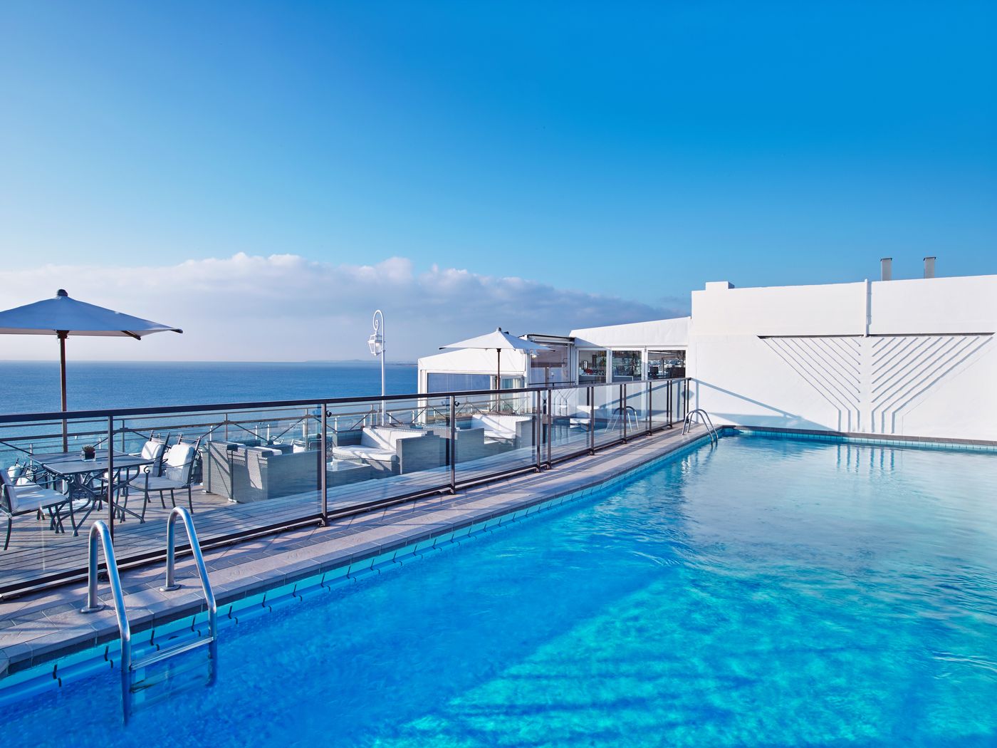 Le-Meridien-Nice-Pool-1