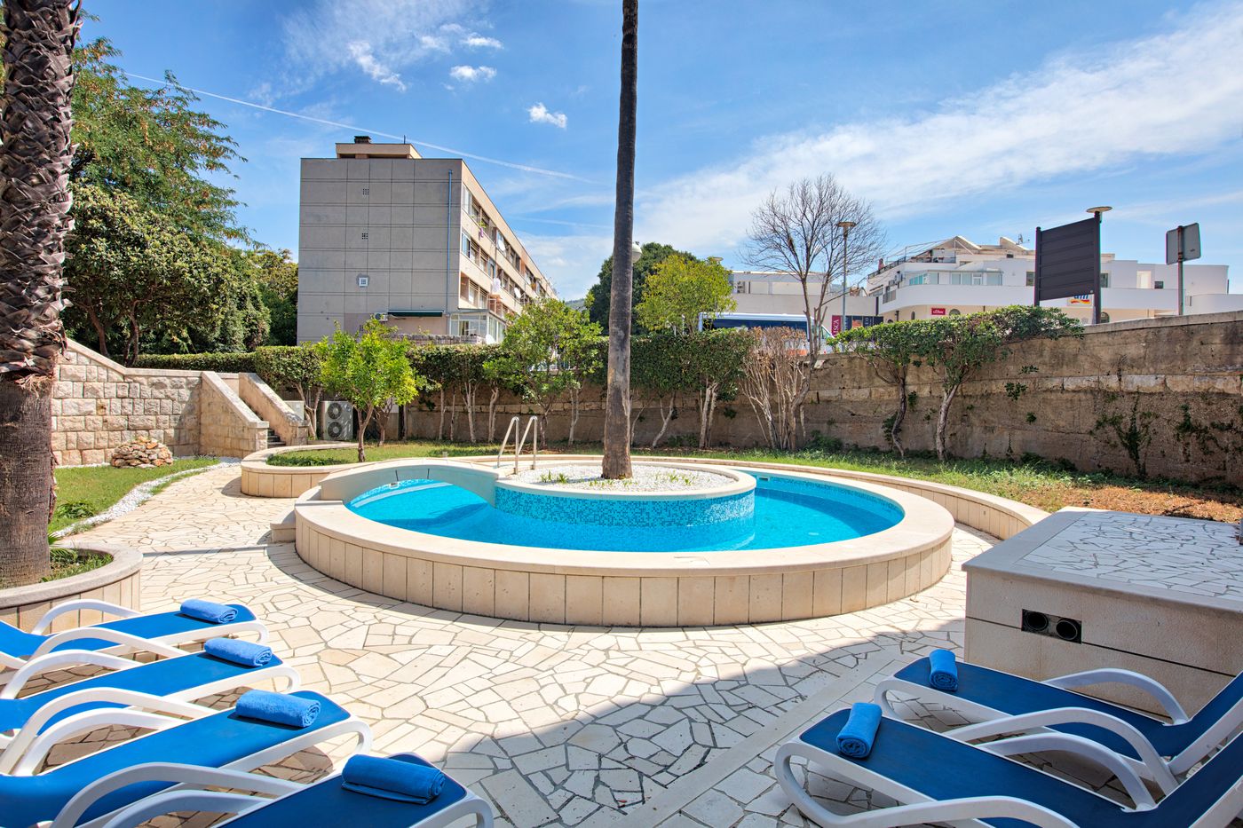 Boutique-Villa-Filaus-Pool-6