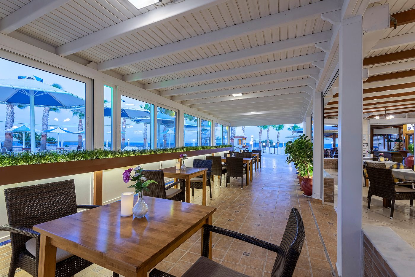 Mammis-Beach-Hotel-Restaurant-42