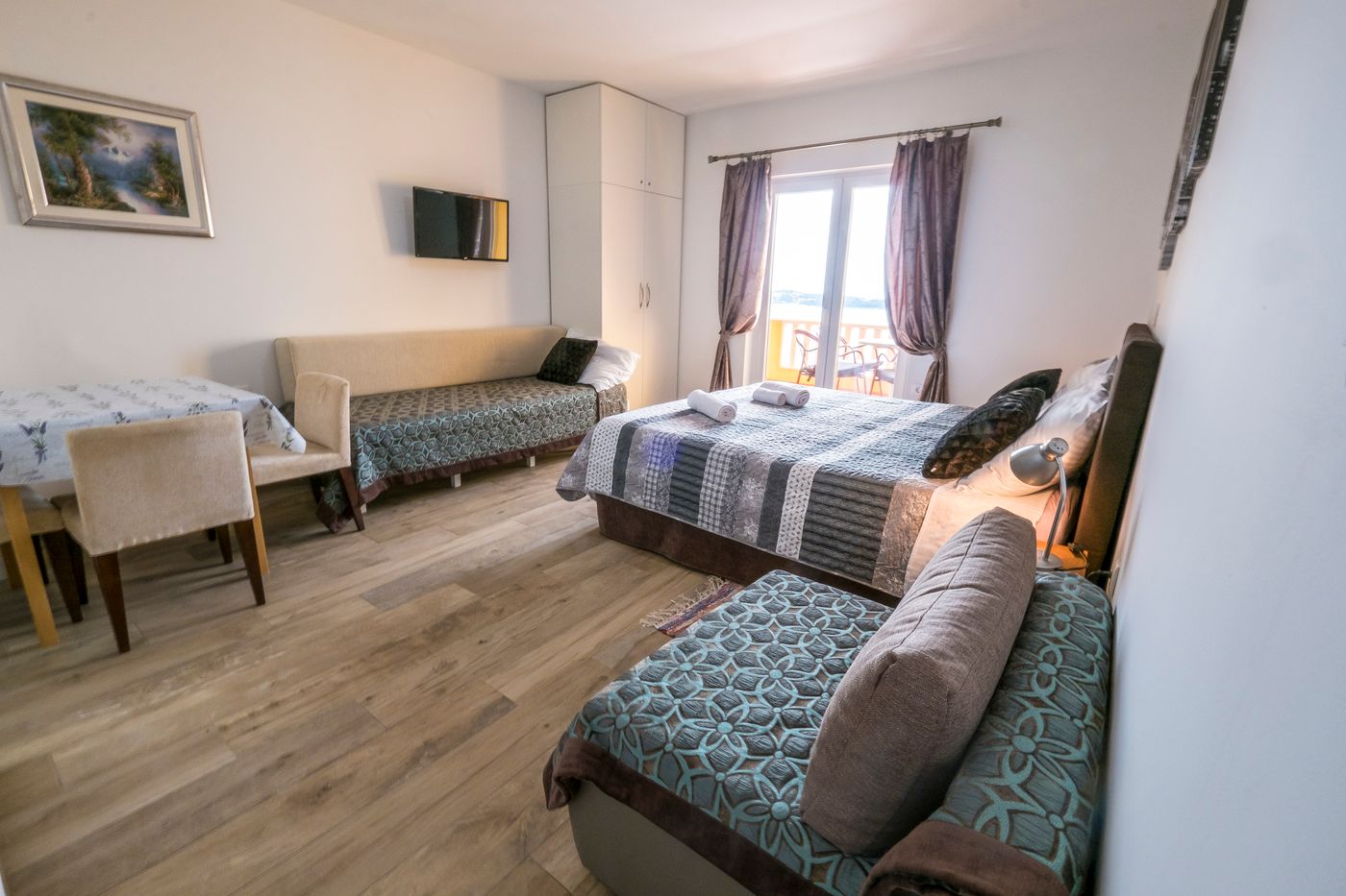 Villa-Sunset-Room-48