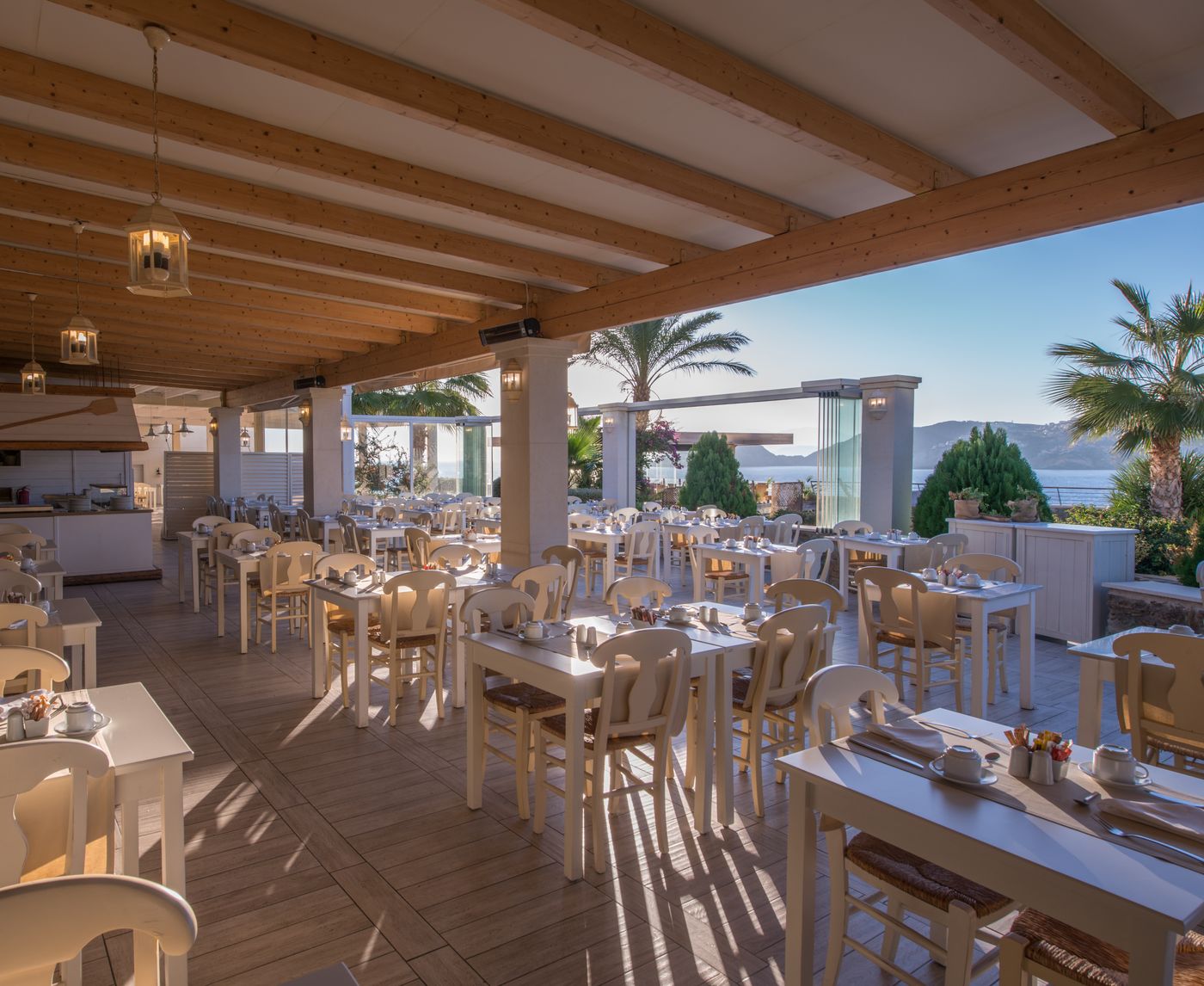 Sea-Side-Resort---Spa-Restaurant-11