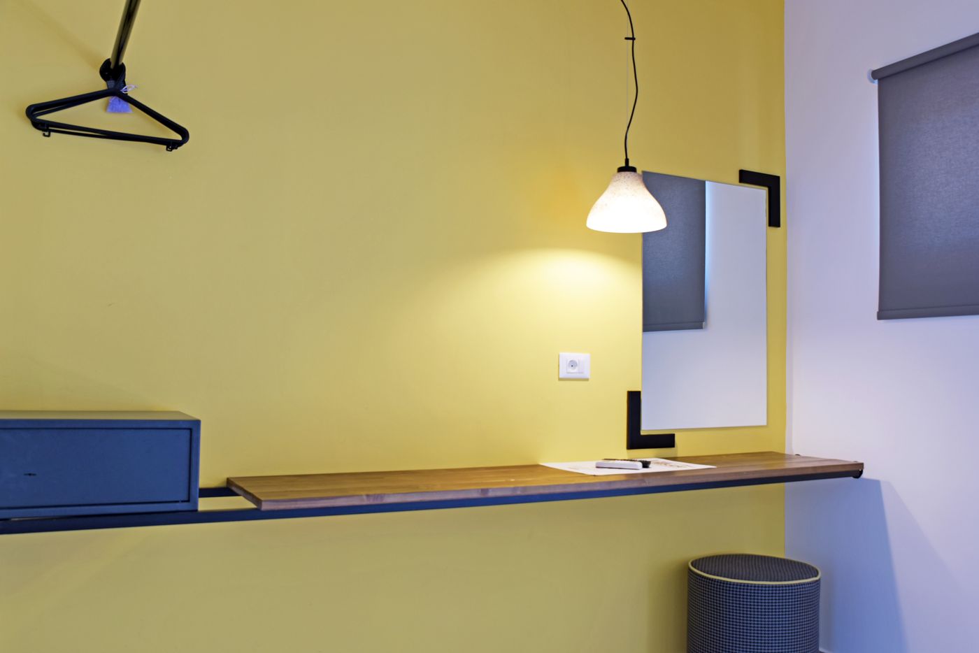 Hillside-Studios-Room-60