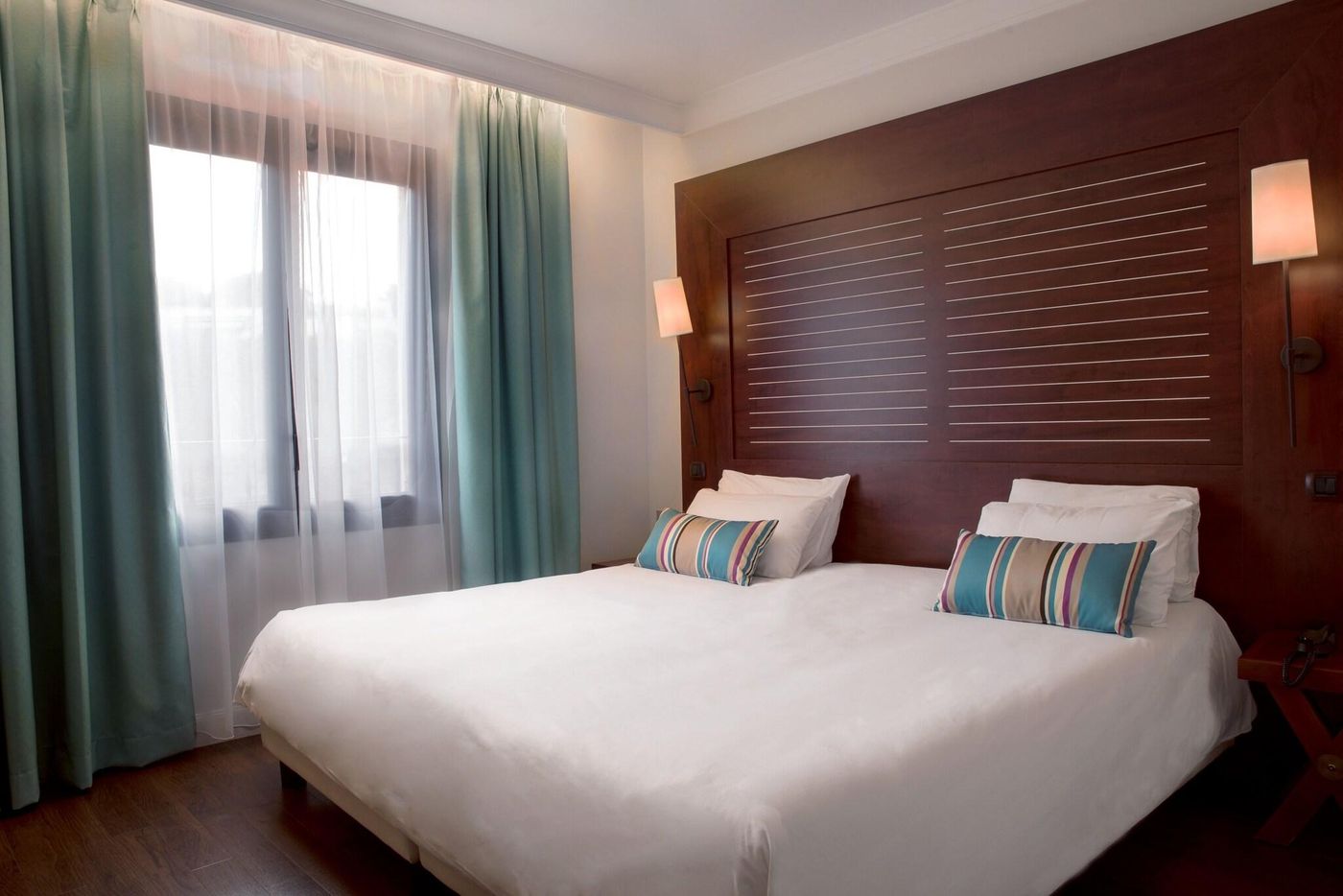 Les-Jardins-de-Sainte-Maxime-Room-16