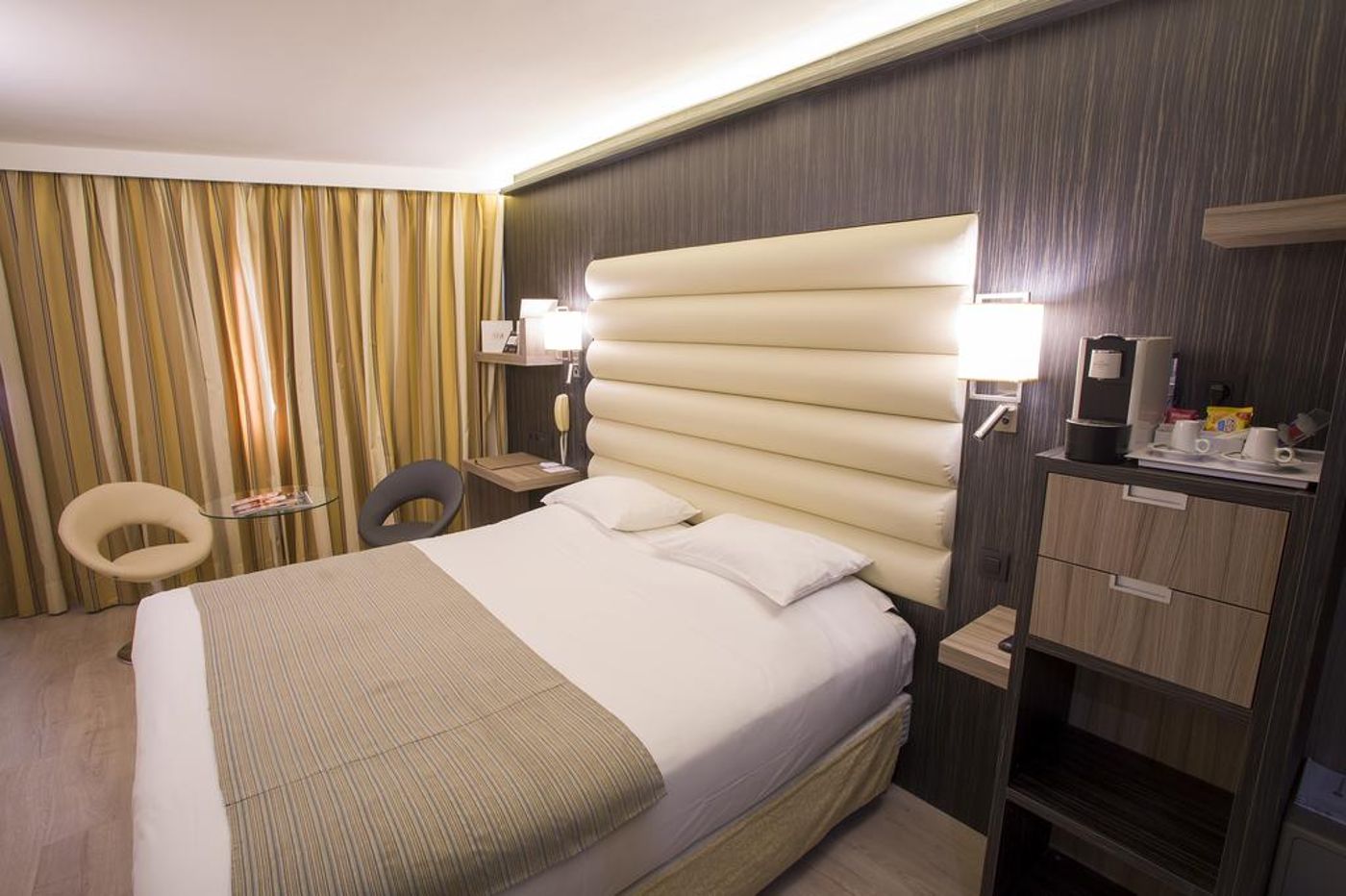 Best-Western-Plus-Cannes-Riviera---Spa-Room-14