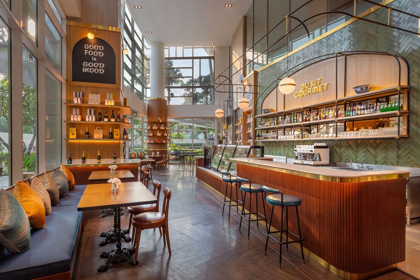 Dusit-Suites-Hotel-Ratchadamri--Bangkok-Restaurant-6