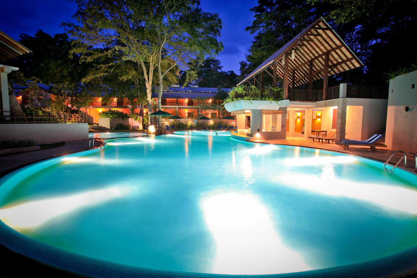 Grand-Udawalawe-Safari-Resort-Pool-5