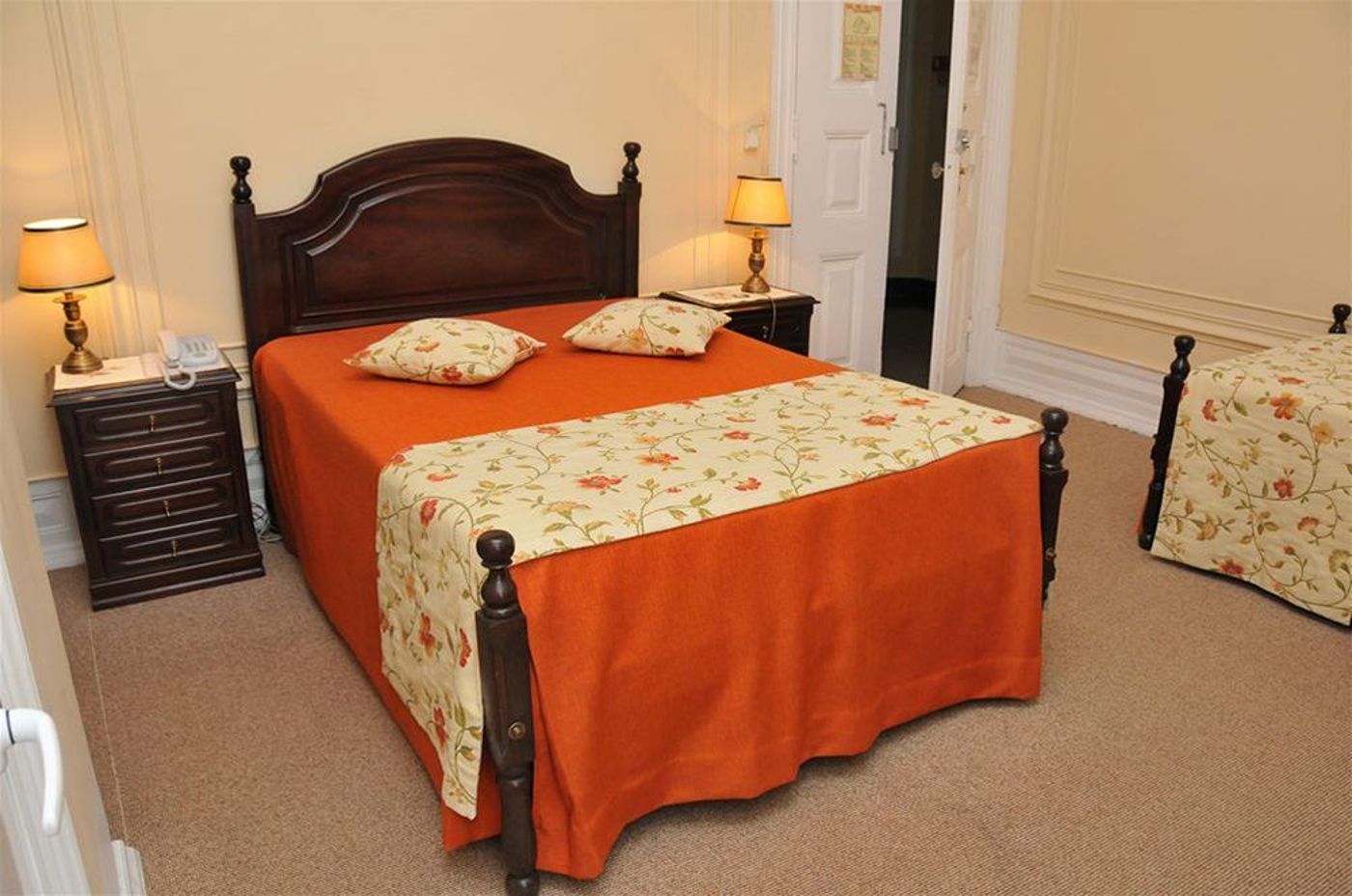 Pensao Londres-Portugal-LISBON -General view-10