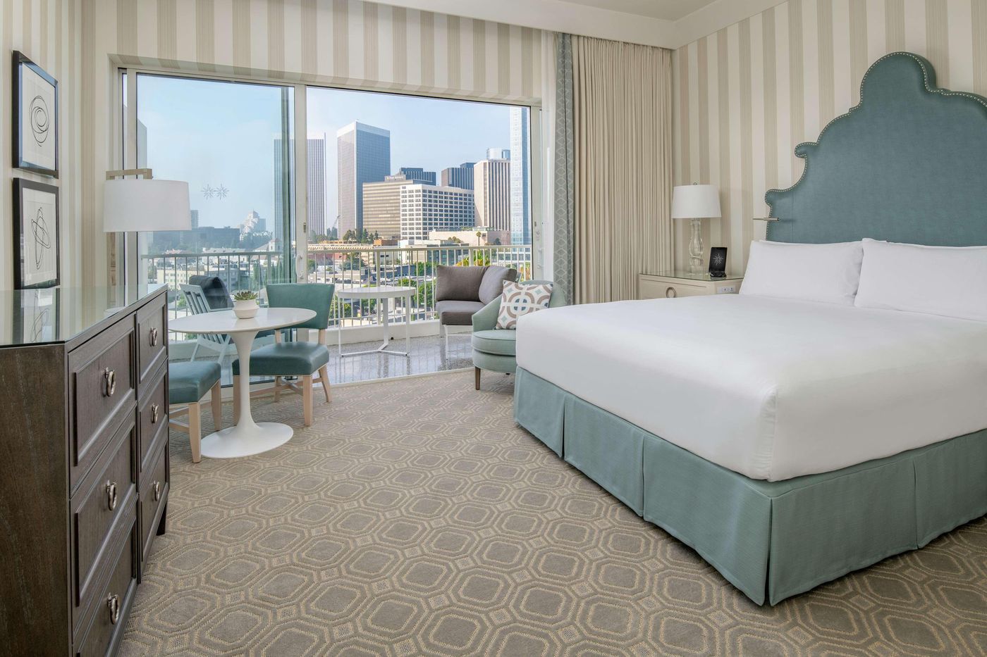 Beverly-Hilton-Room-29