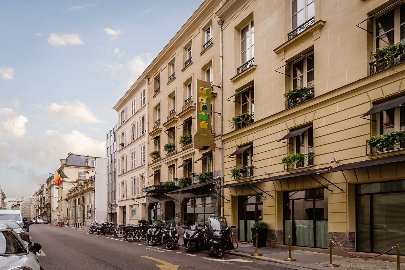 Hotel-du-Ministere-General-view-7