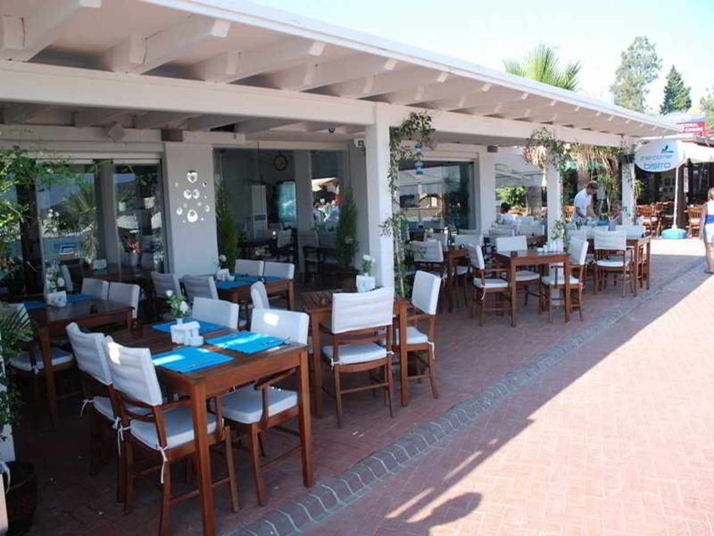 The-Corner-Boutique-Hotel-Restaurant-7