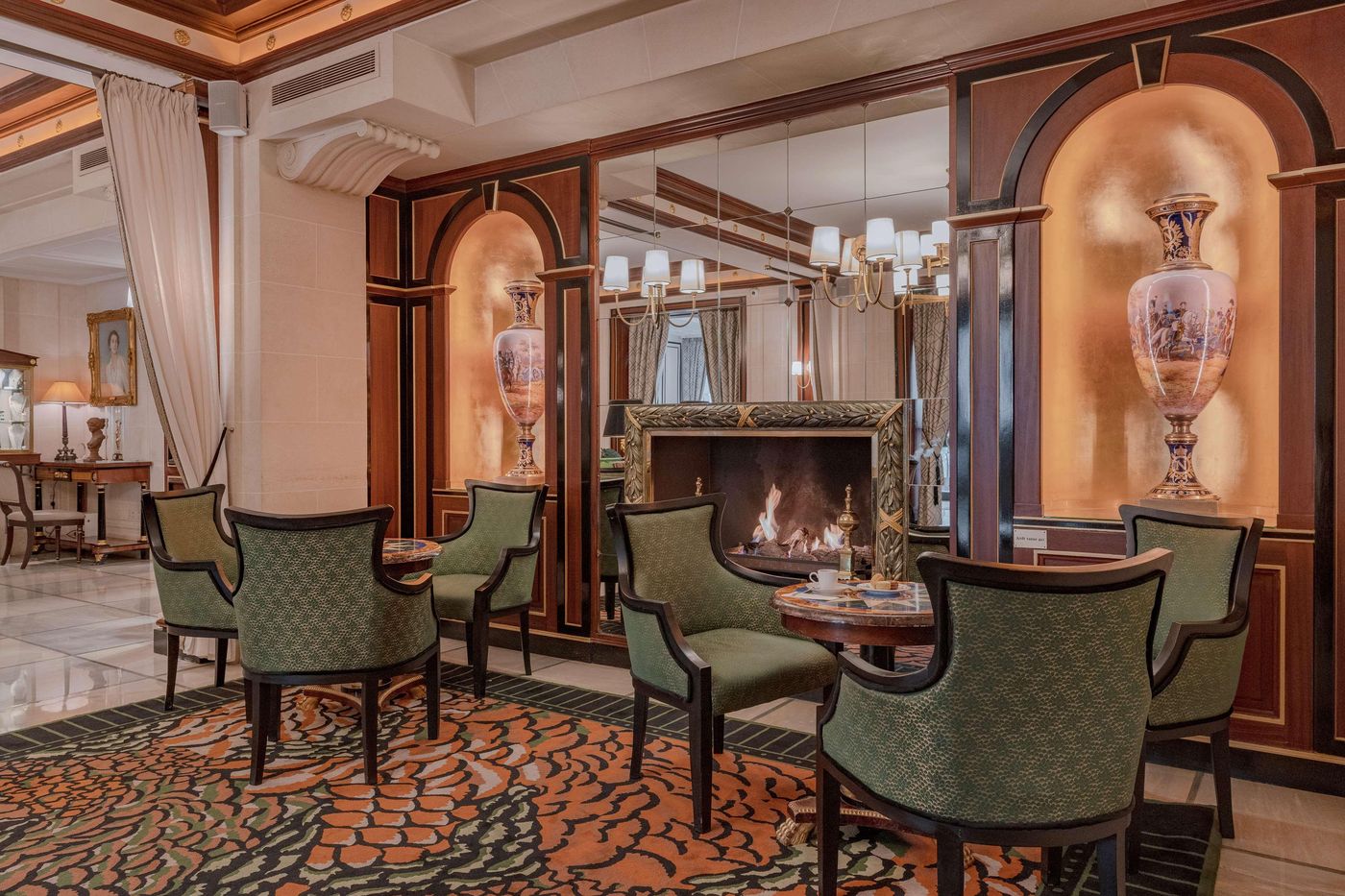 H----tel-Napol----on-Paris-Lobby-6