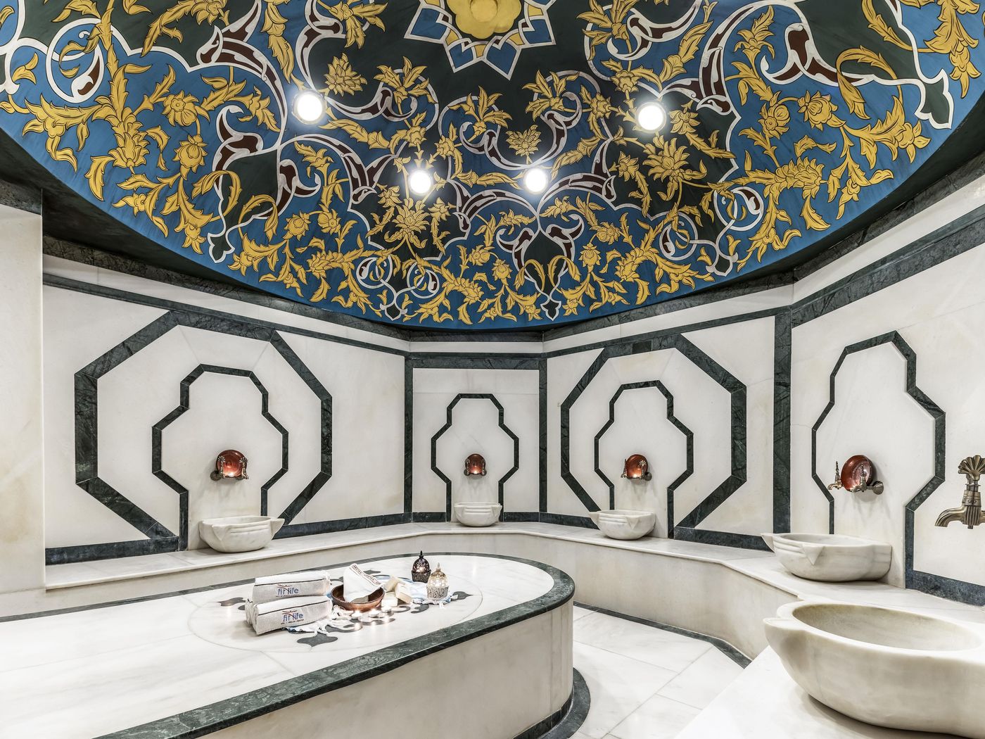 Elite-World-Comfy-Istanbul-Taksim-Hotel-Sports-and-Entertainment-41