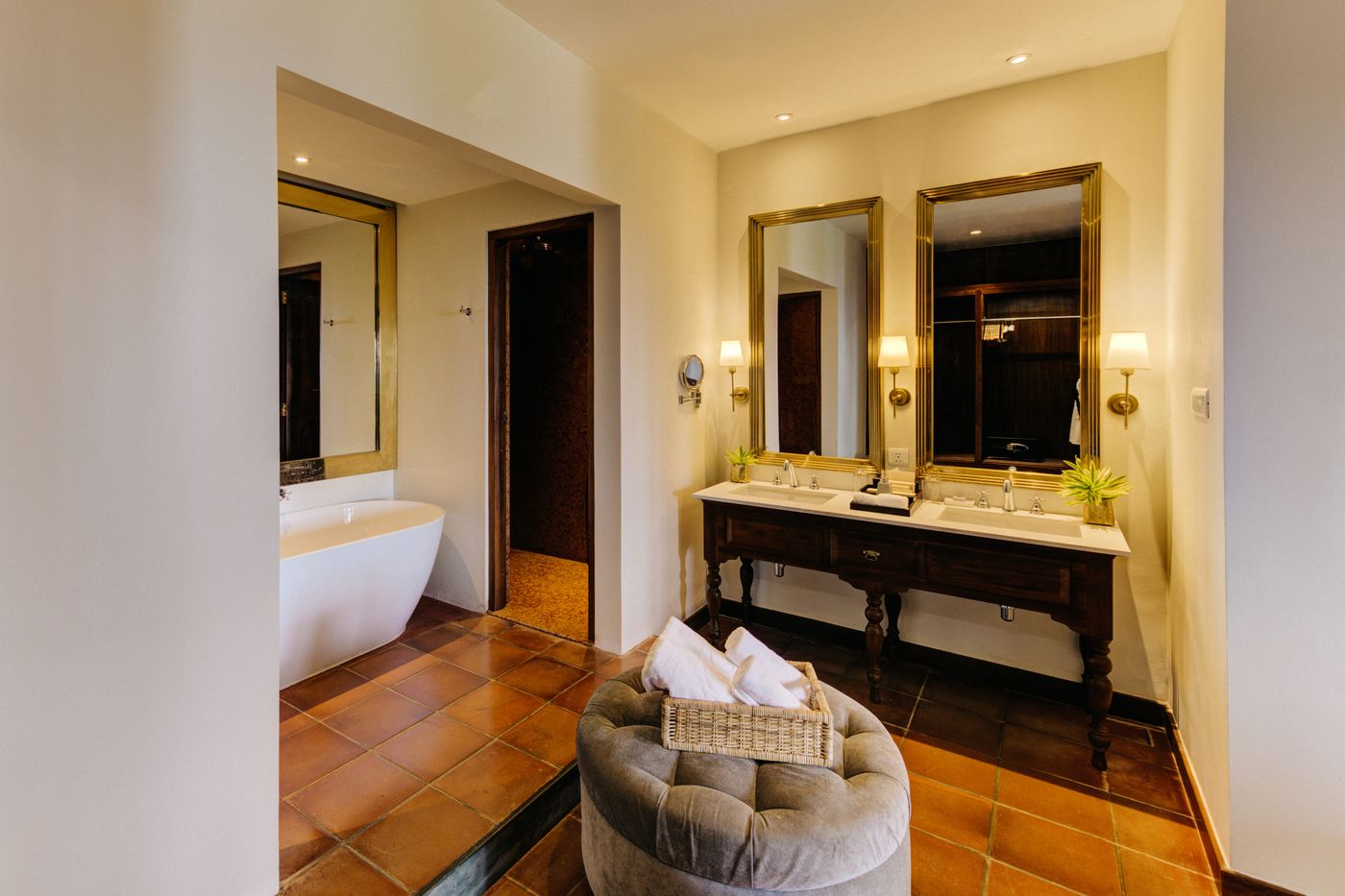 Cinnamon-Bentota-Beach---Signature-Selection-Room-40