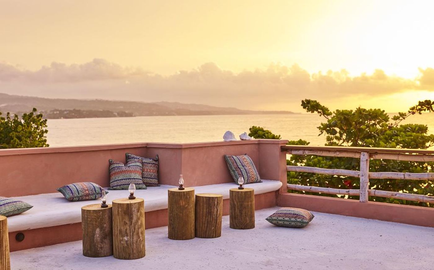 GoldenEye-Resort---Spa-Terrace-27