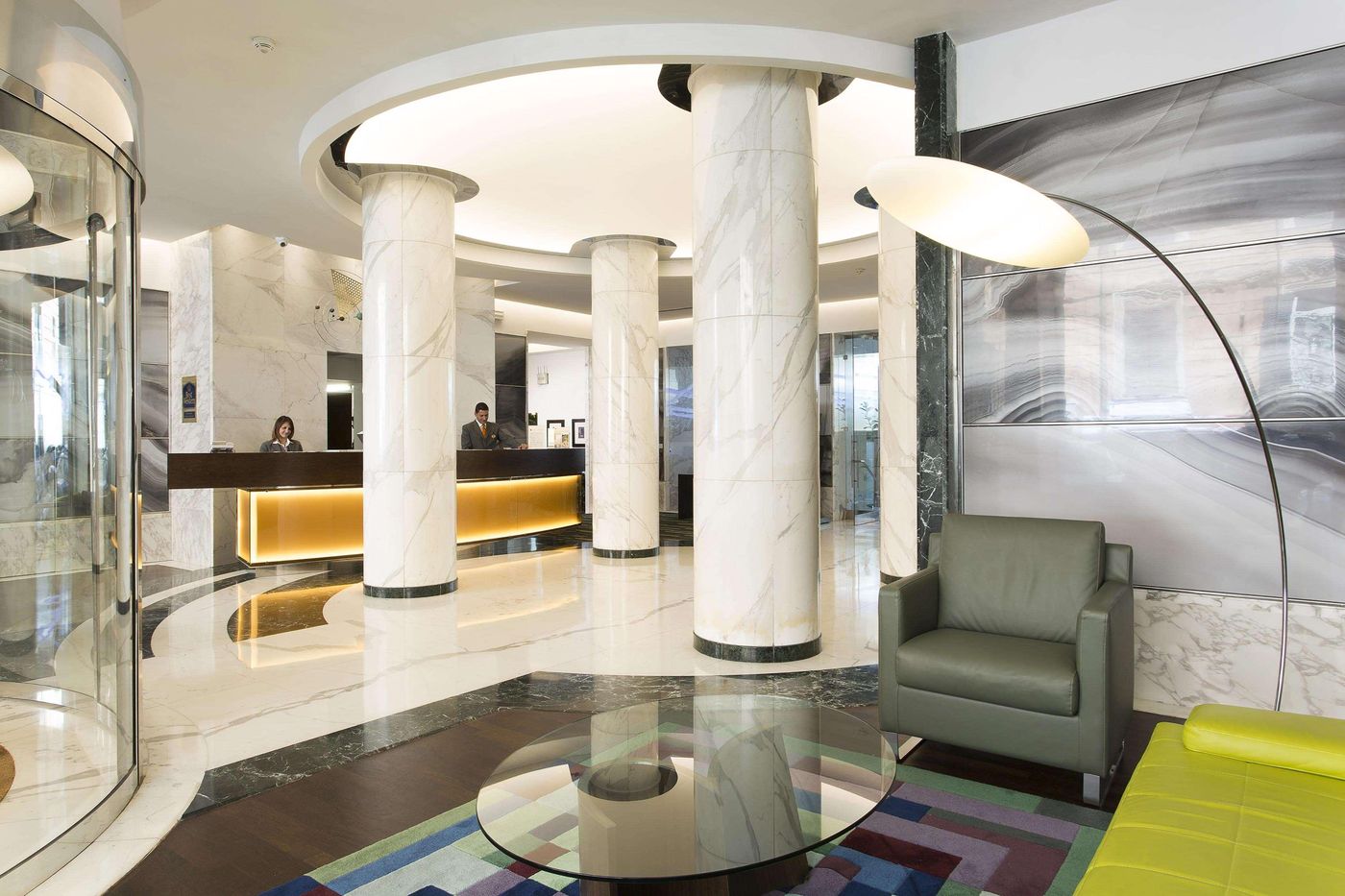 Best-Western-Plus-Hotel-Universo-Lobby-12