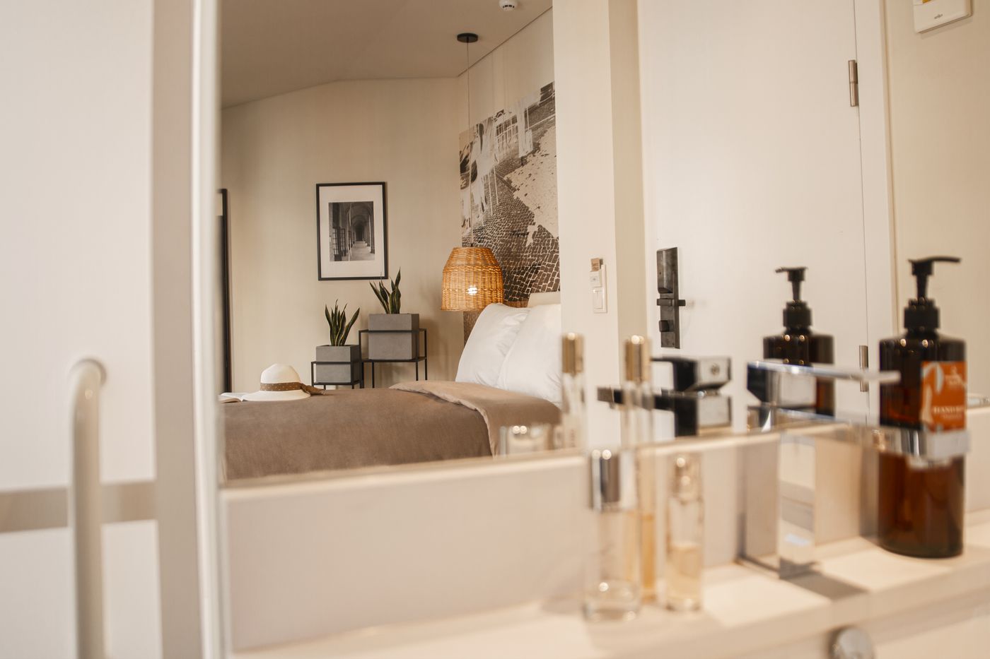 Room-Select-Liberdade-Room-47