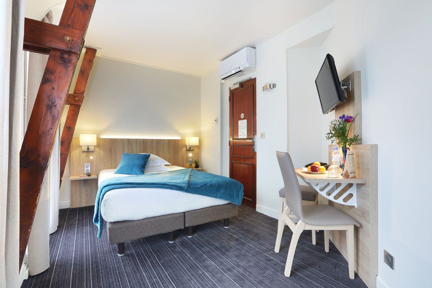 Hotel-Beaugrenelle-Tour-Eiffel-Room-3