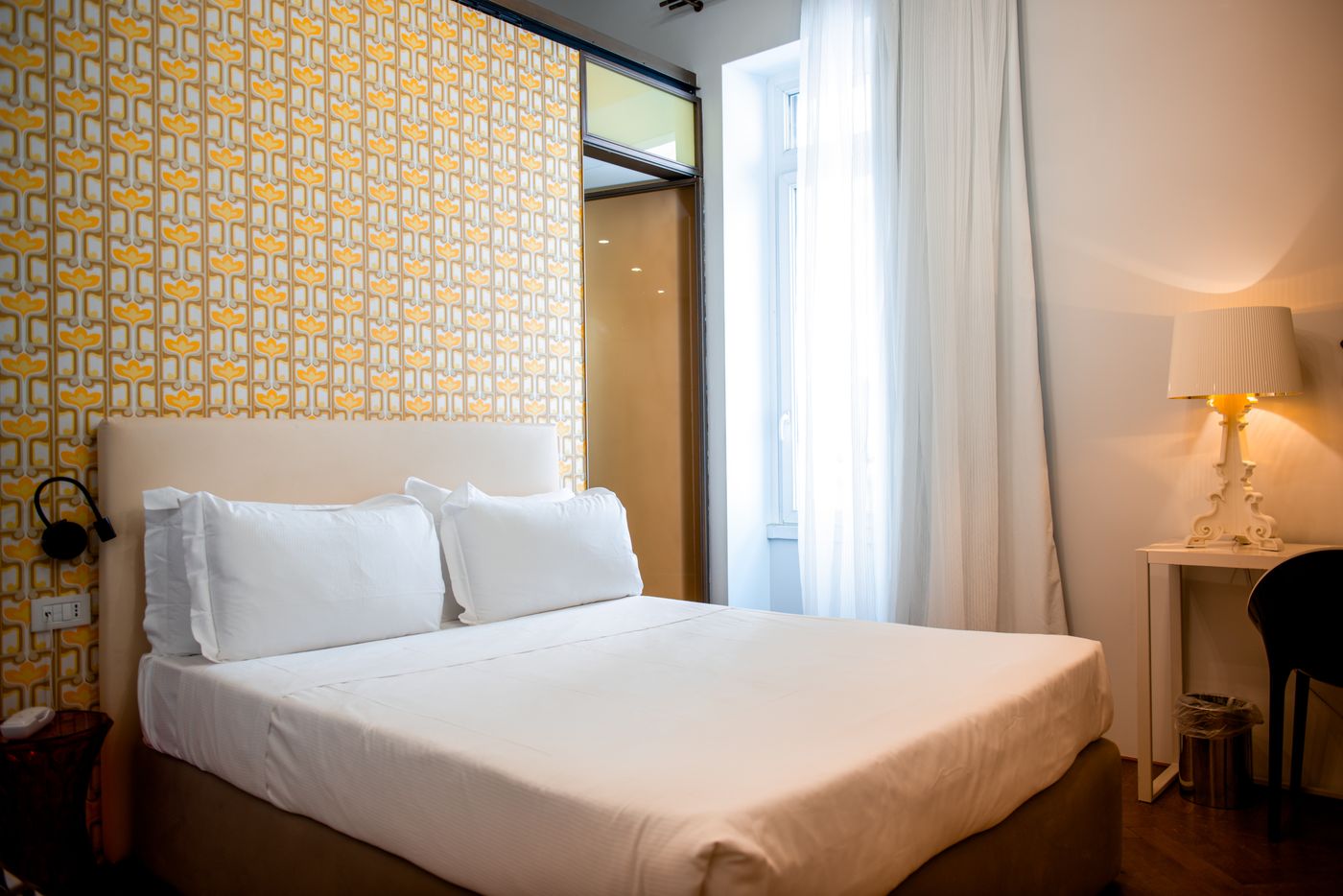 Boutique-Centrale-Palace-Room-23