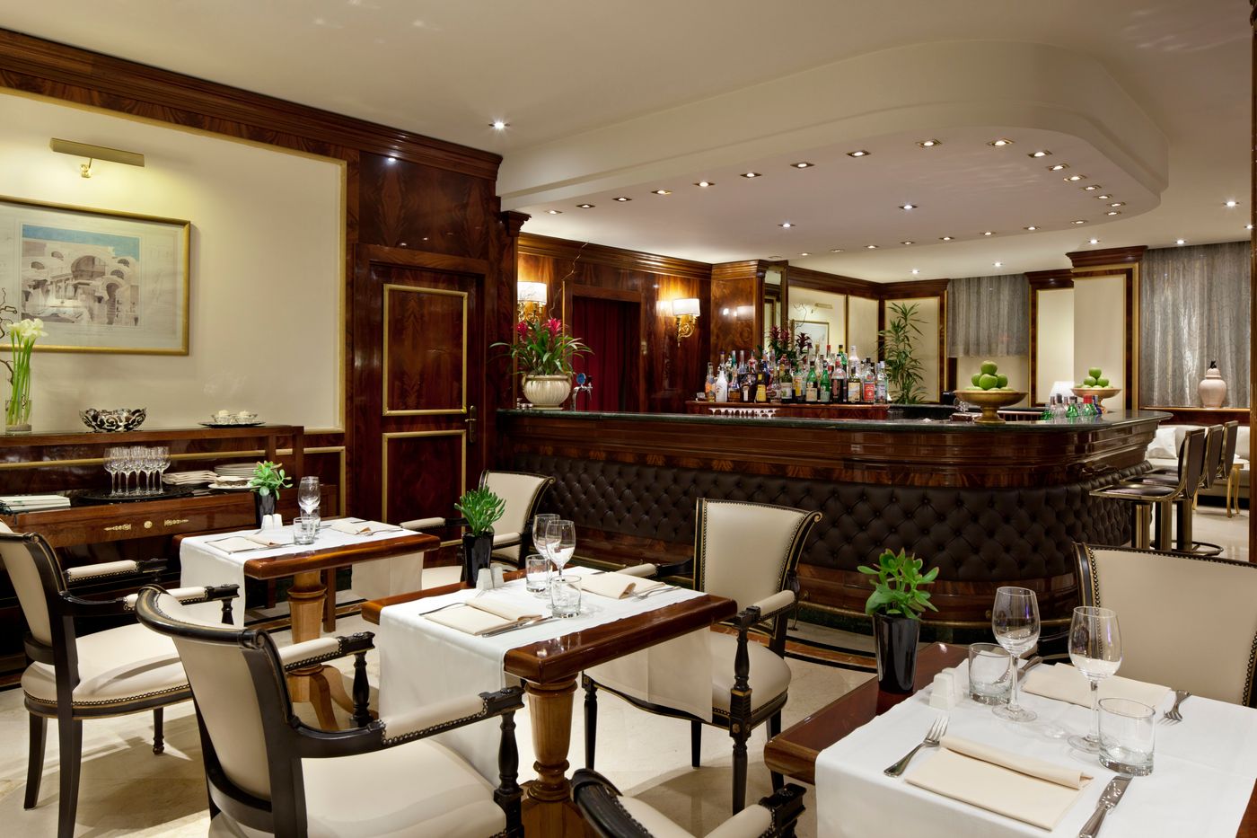 Unahotels-Scandinavia-Milano-Bar-18