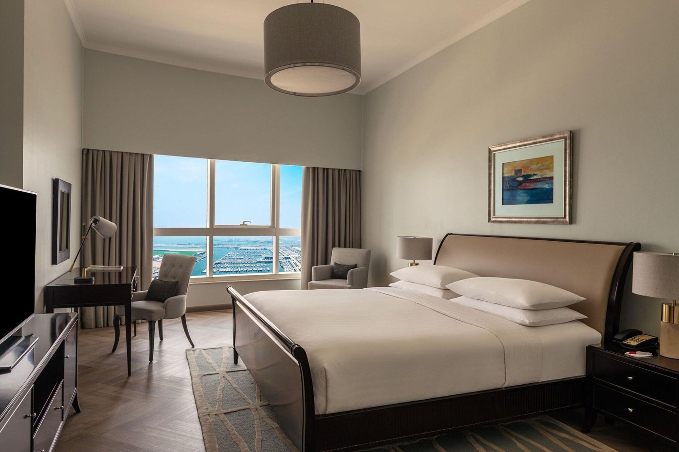 Dubai-Marriott-Harbour-Hotel---Suites-Room-8
