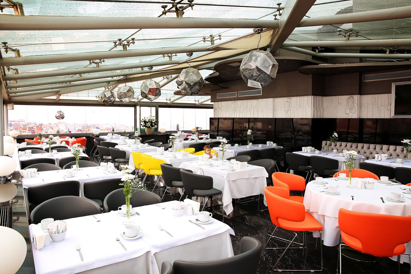 Cartoon-Restaurant-4