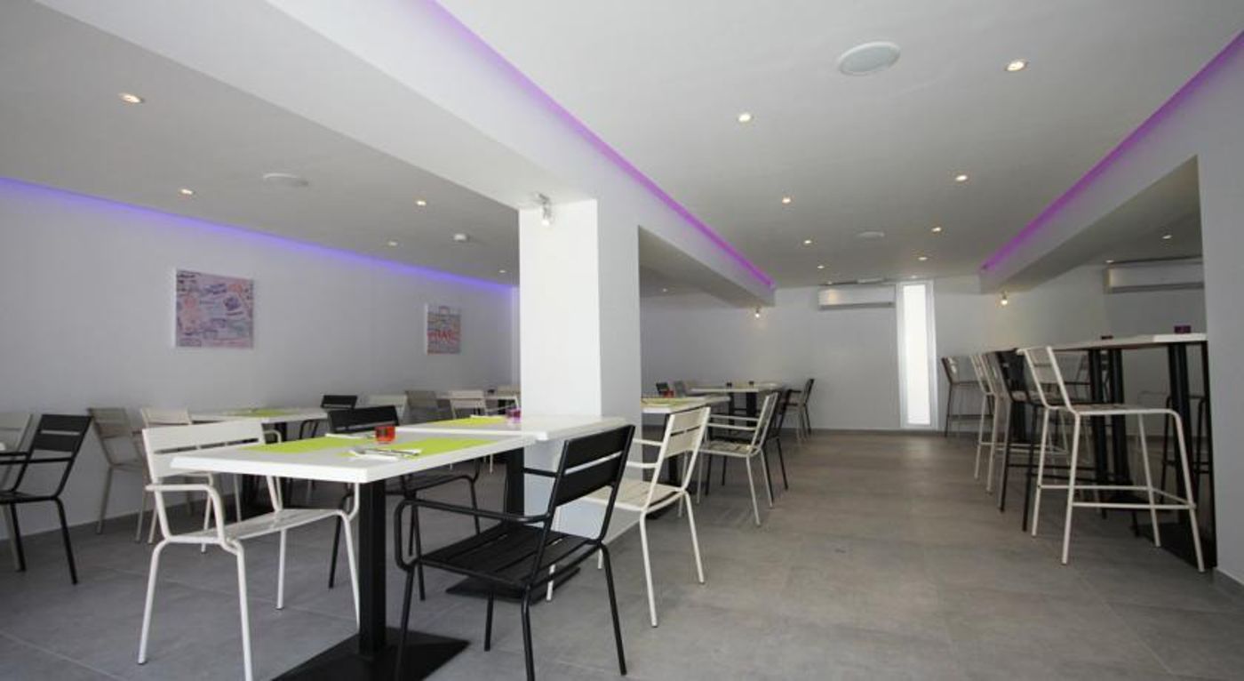 Cleopatra-hotel-Ayia-Napa-Restaurant-15