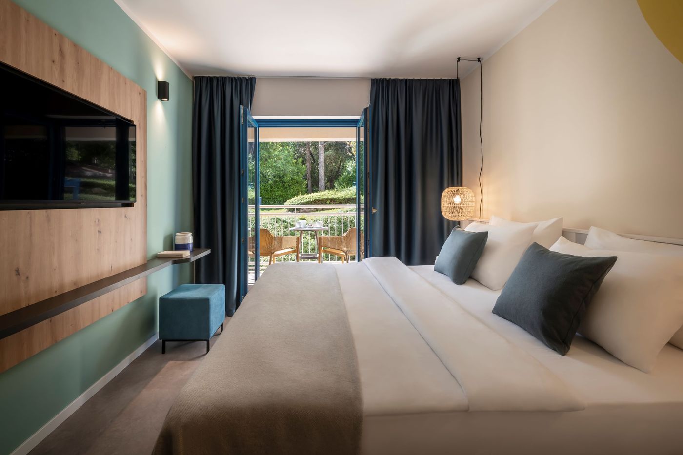 Hotel-Valamar-Koralj-Room-18