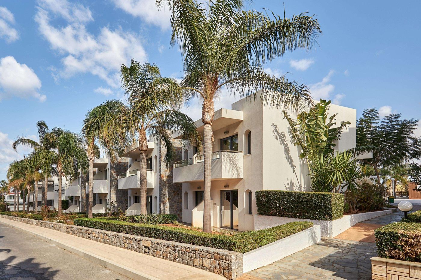 smartline-Kyknos-Beach-General-view-17