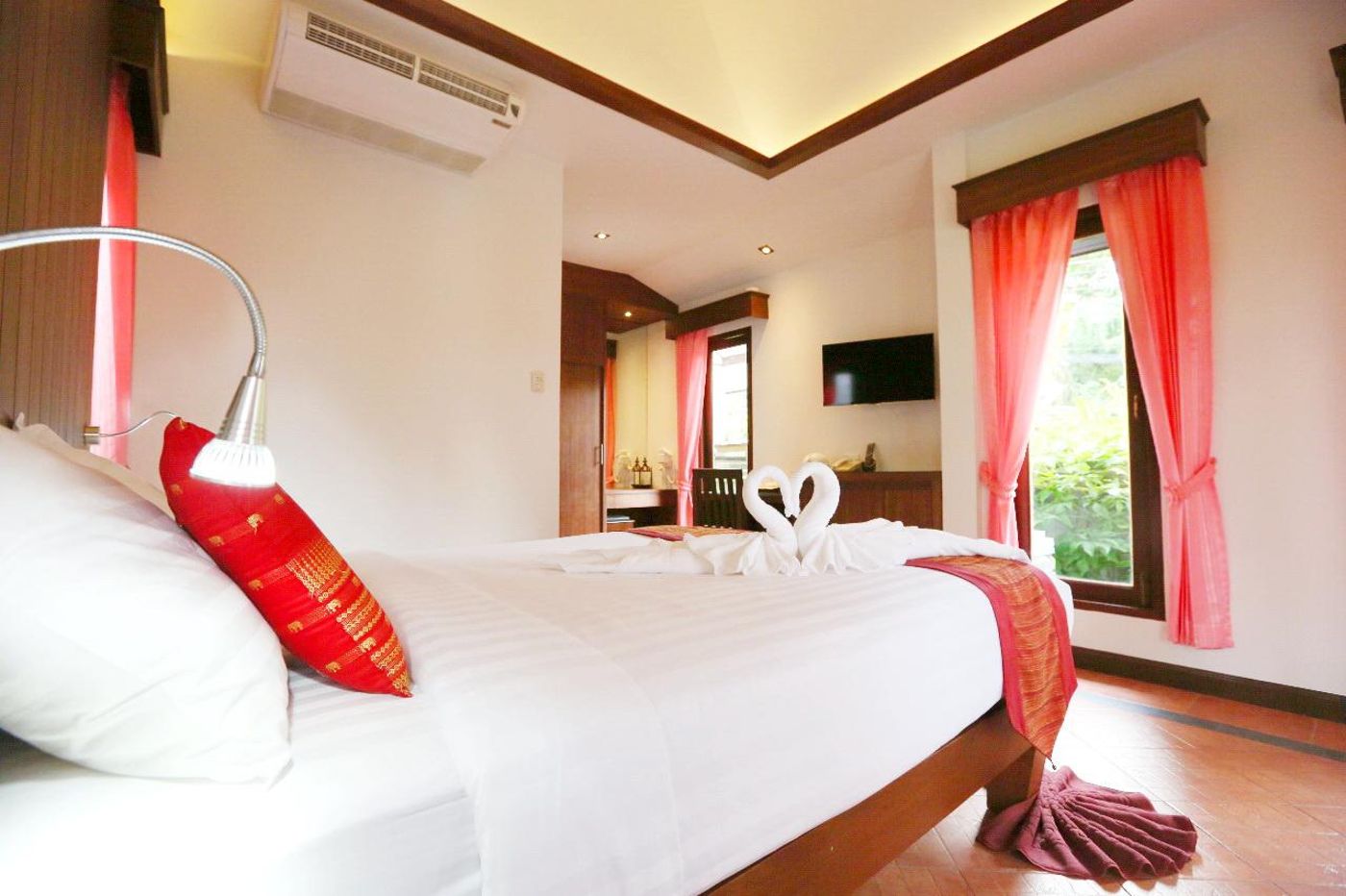 Samui-Honey-Cottage-Beach-Resort-Room-11