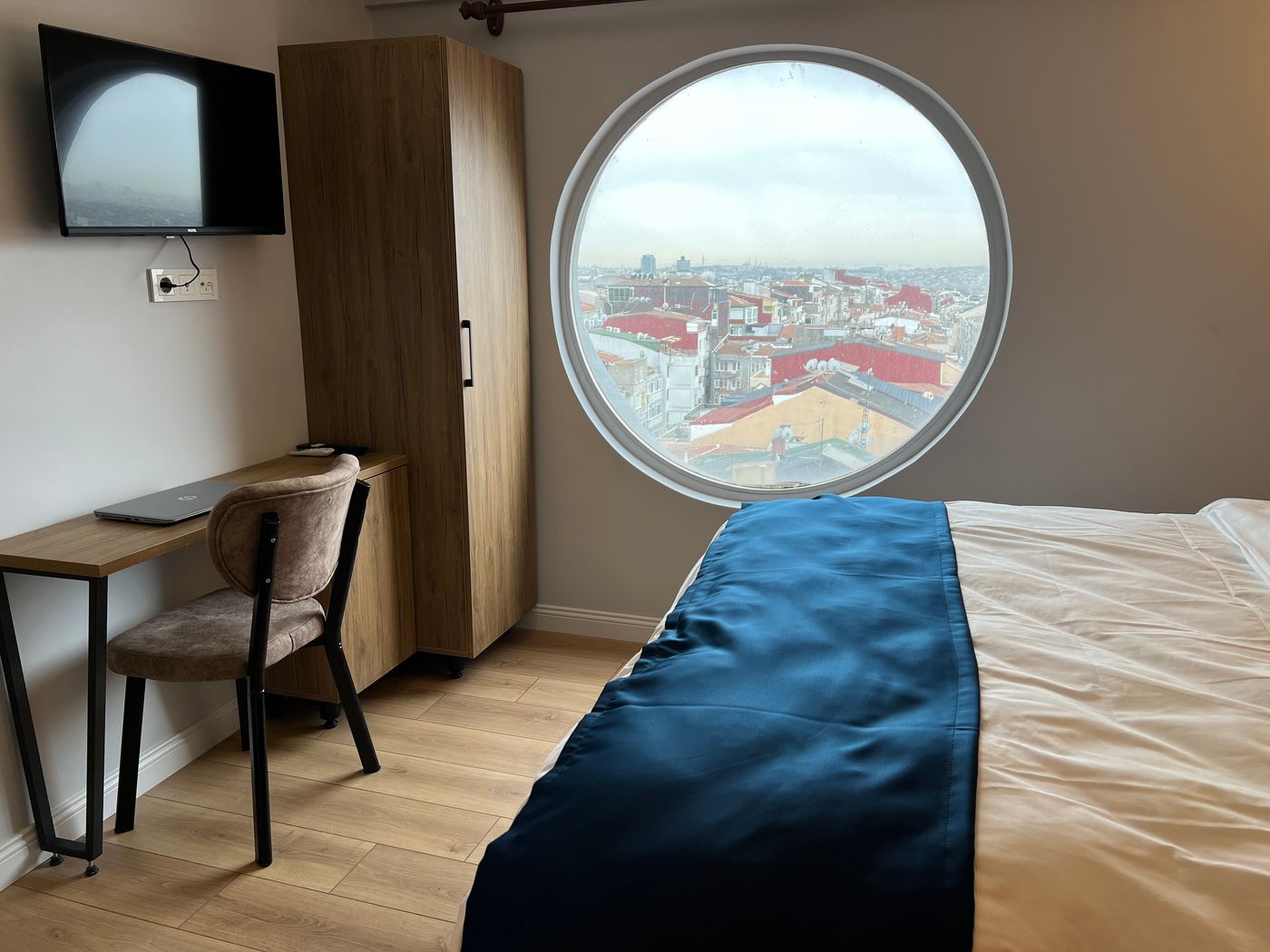 Blue-Suite-Otel-Room-15